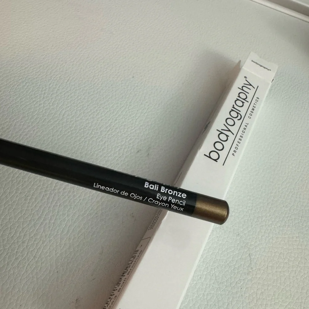 Bodyography eye pencil